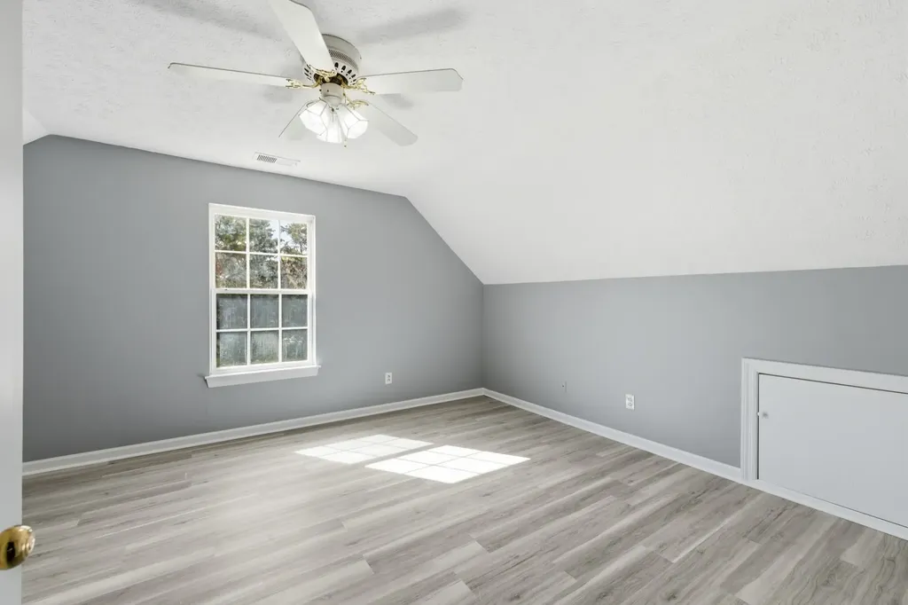 2039 Sterling Street Murfreesboro TN 37127