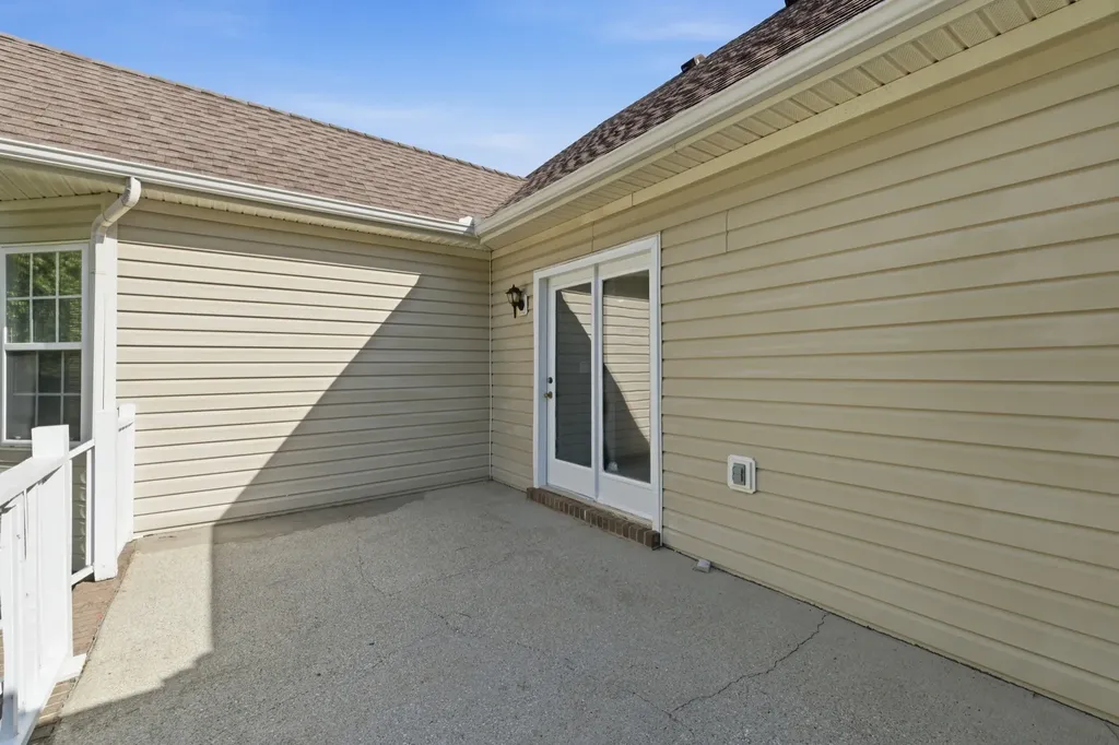 2039 Sterling Street Murfreesboro TN 37127