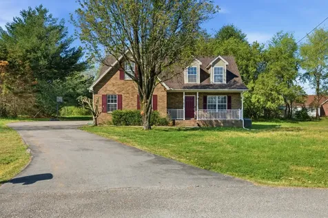 2039 Sterling Street Murfreesboro TN 37127