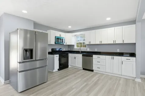 2039 Sterling Street Murfreesboro TN 37127