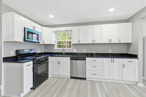 2039 Sterling Street Murfreesboro TN 37127