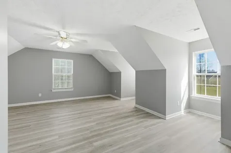 2039 Sterling Street Murfreesboro TN 37127