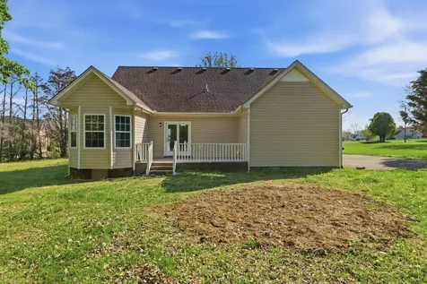 2039 Sterling Street Murfreesboro TN 37127