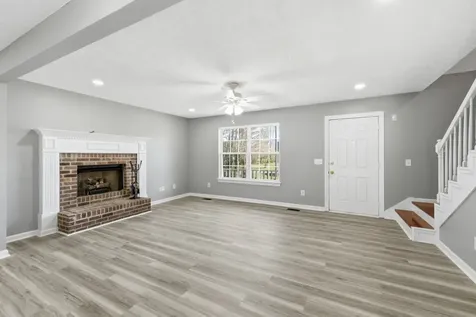 2039 Sterling Street Murfreesboro TN 37127