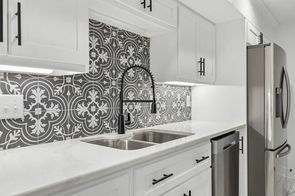 2104 Williamsport Pike Columbia TN 38401