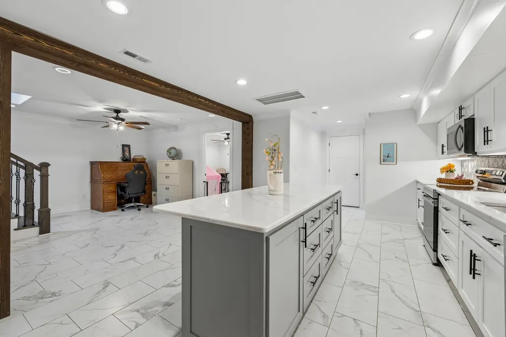 2104 Williamsport Pike Columbia TN 38401