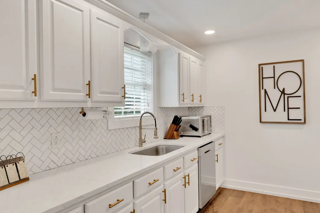 4267 Mount Zion Road Springfield TN 37172