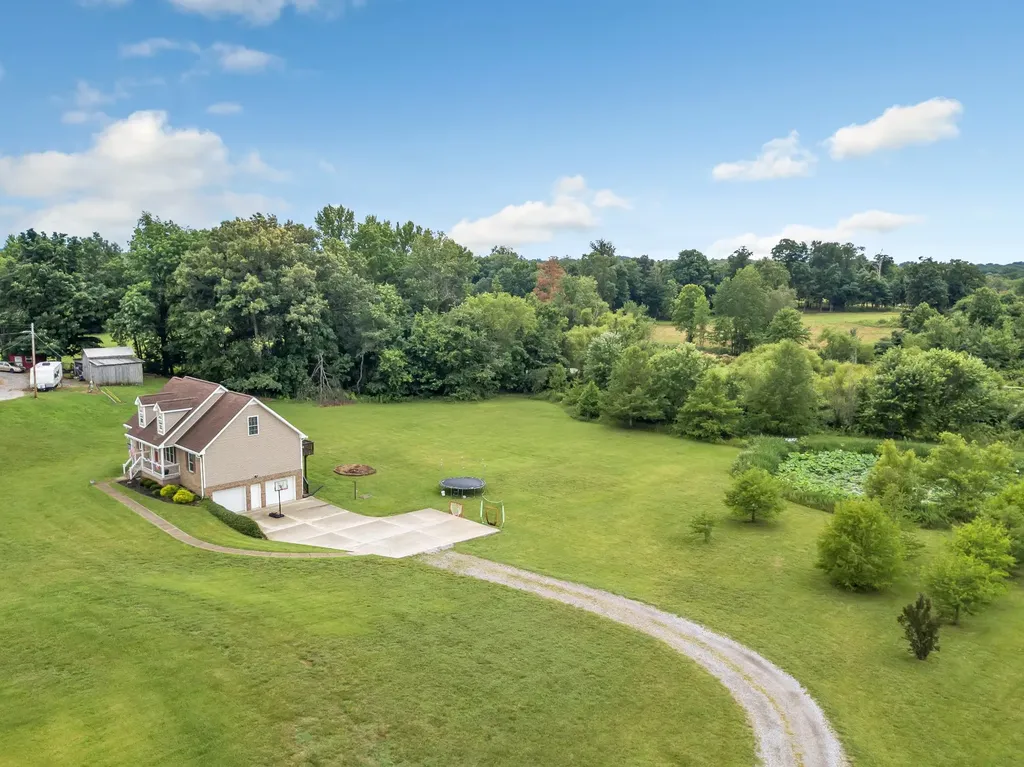 4267 Mount Zion Road Springfield TN 37172