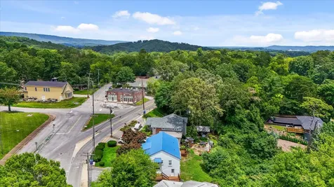 1322 Dallas Road Chattanooga TN 37405