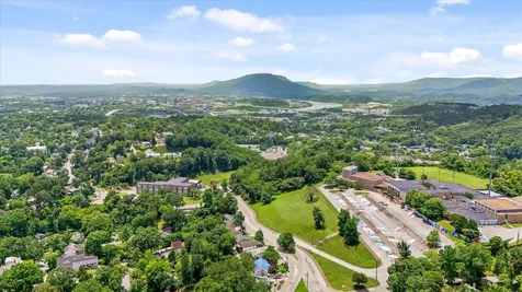 1322 Dallas Road Chattanooga TN 37405