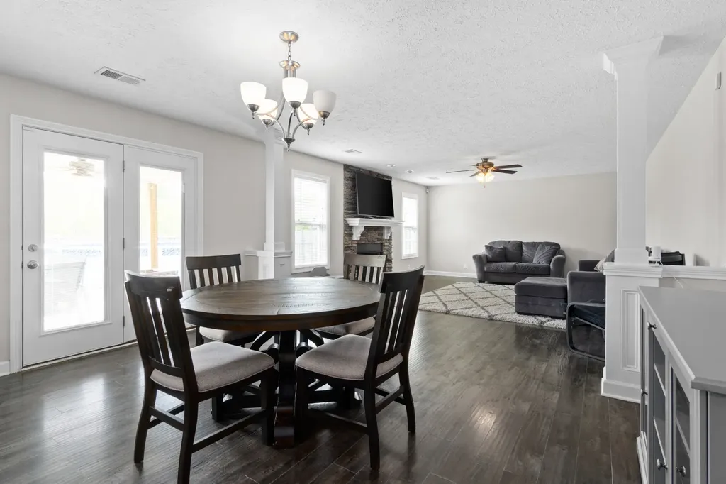 3748 Windhaven Drive Clarksville TN 37040