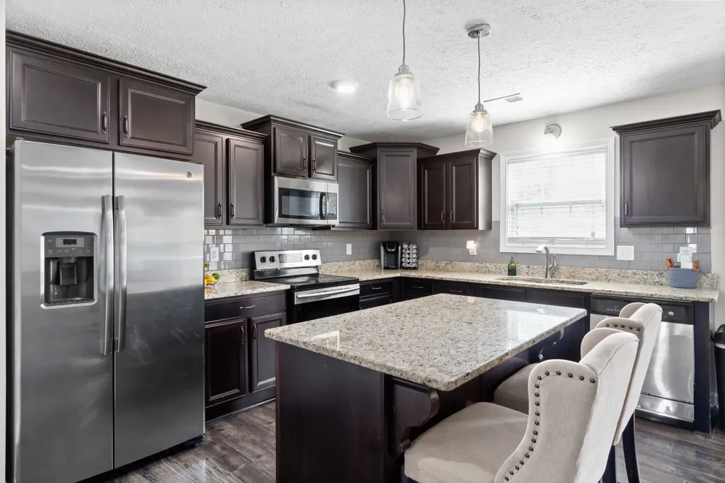 3748 Windhaven Drive Clarksville TN 37040
