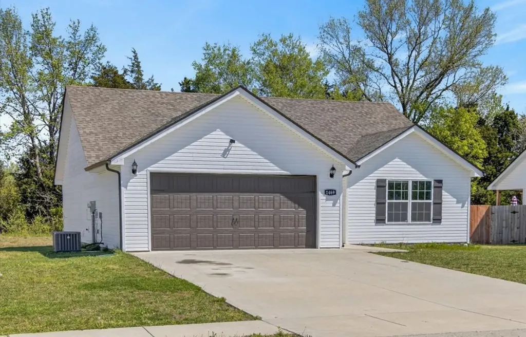 1469 Fredrick Drive Clarksville TN 37042