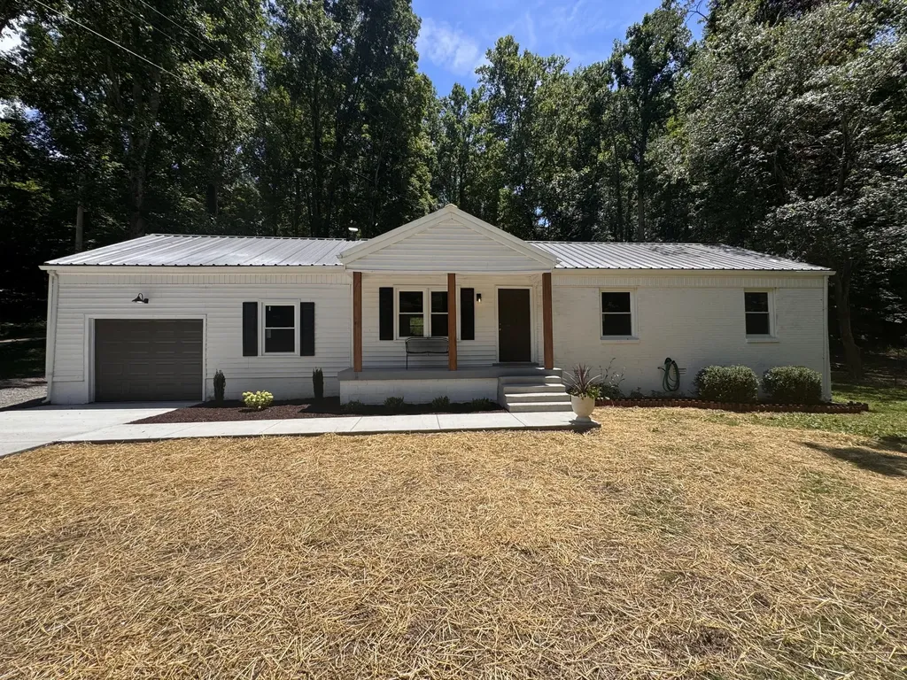 7880 Johnny Crow Road Lyles TN 37098