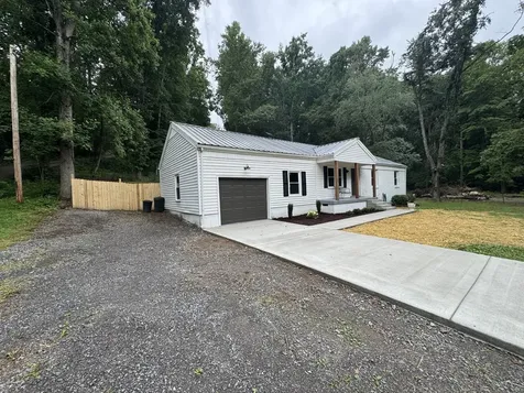 7880 Johnny Crow Road Lyles TN 37098