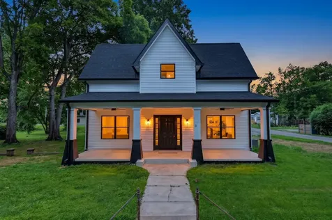 102 Cowan St, W Cowan TN 37318