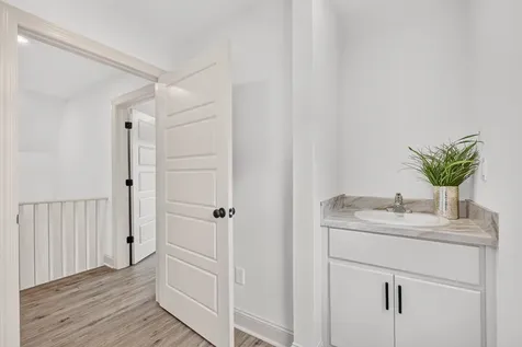 102 Cowan St, W Cowan TN 37318