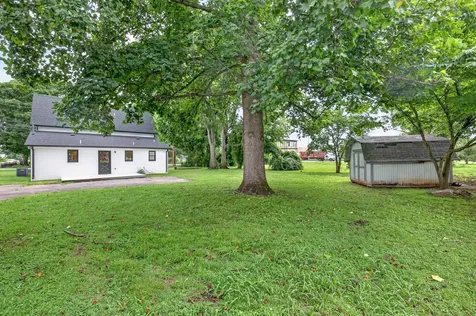 102 Cowan St, W Cowan TN 37318