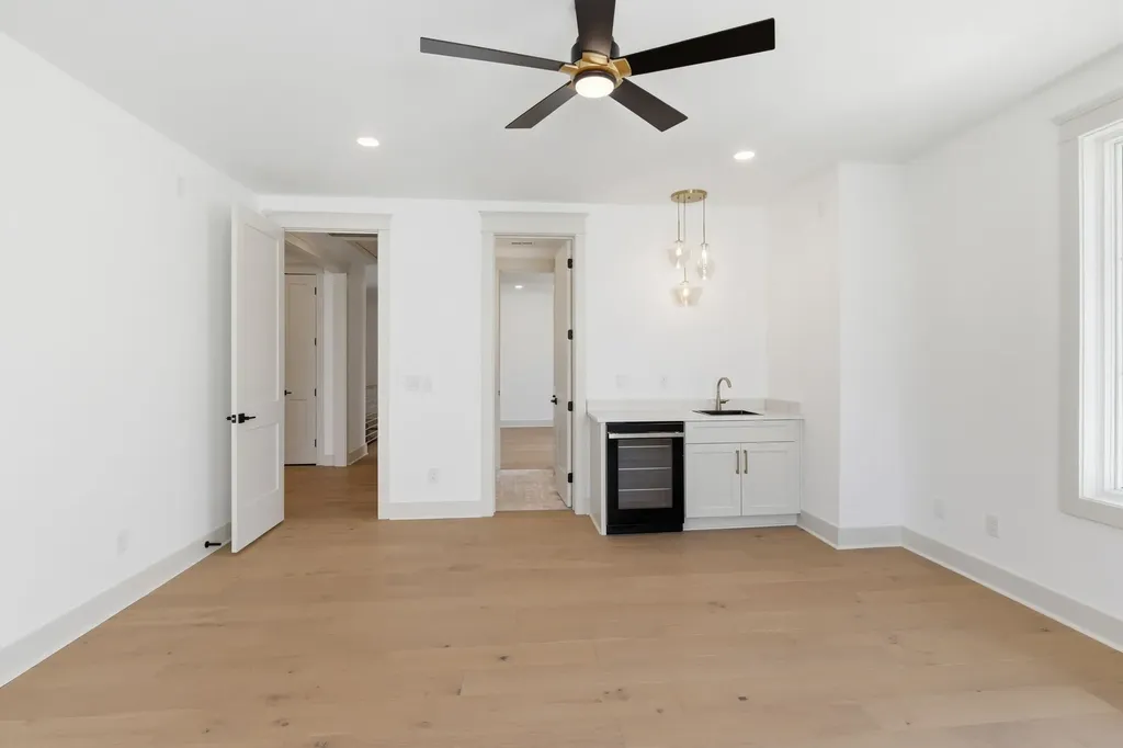 3918 Cross Creek Road Nashville TN 37215