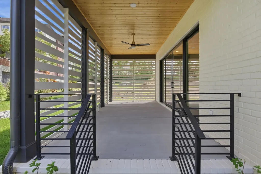 3918 Cross Creek Road Nashville TN 37215