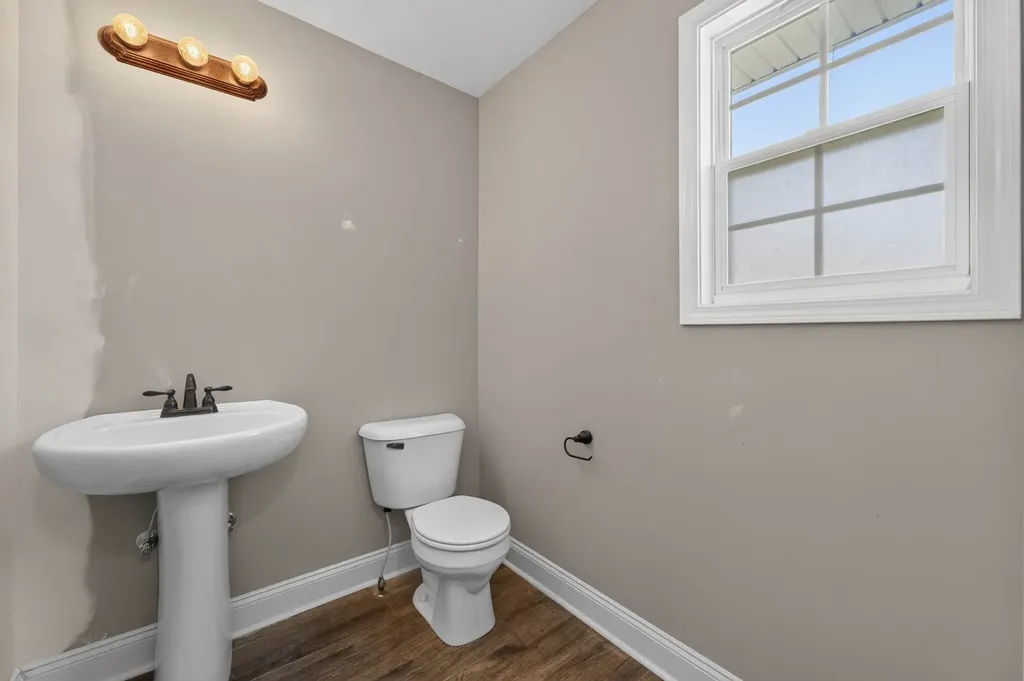 832 Crestone Lane Clarksville TN 37042