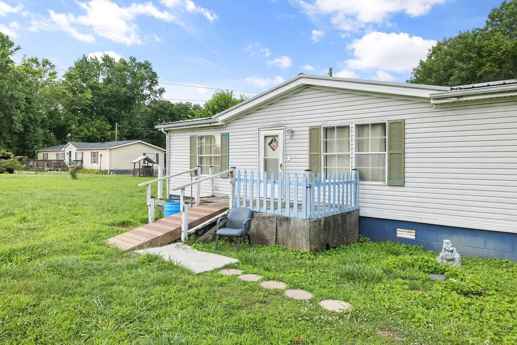 3824 Jernigan Road White House TN 37188