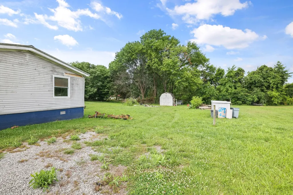 3824 Jernigan Road White House TN 37188