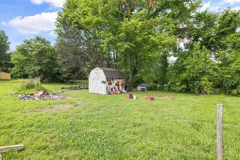 3824 Jernigan Road White House TN 37188