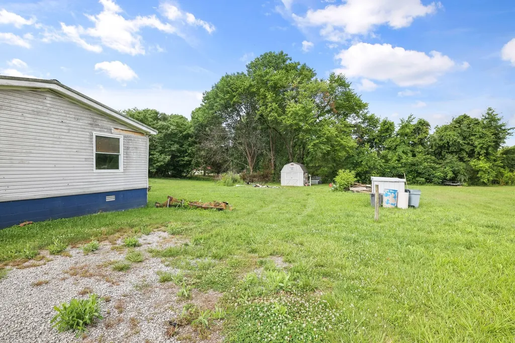 3824 Jernigan Road White House TN 37188