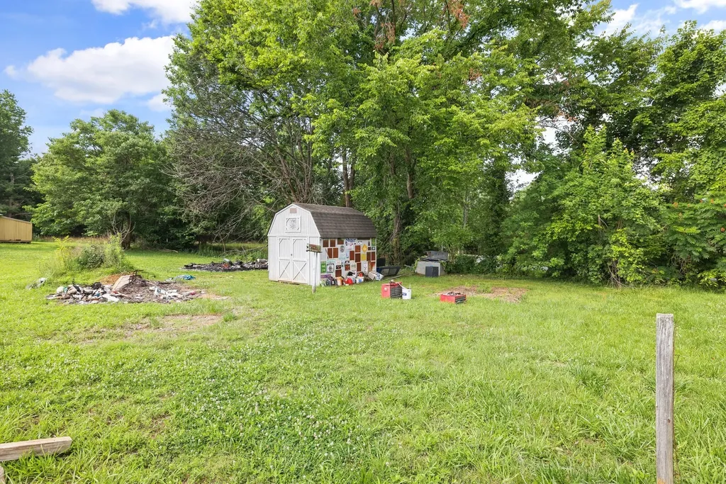 3824 Jernigan Road White House TN 37188