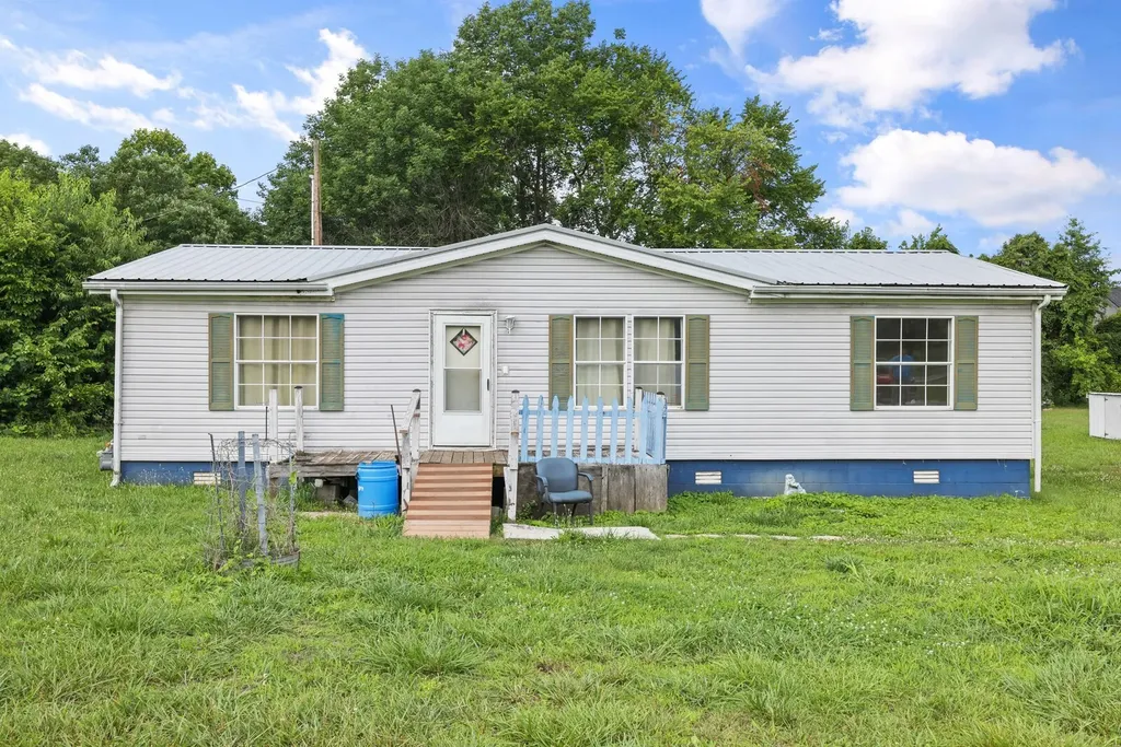 3824 Jernigan Road White House TN 37188
