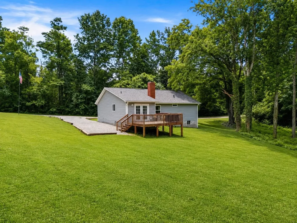 6231 Freudman Road Whites Creek TN 37189