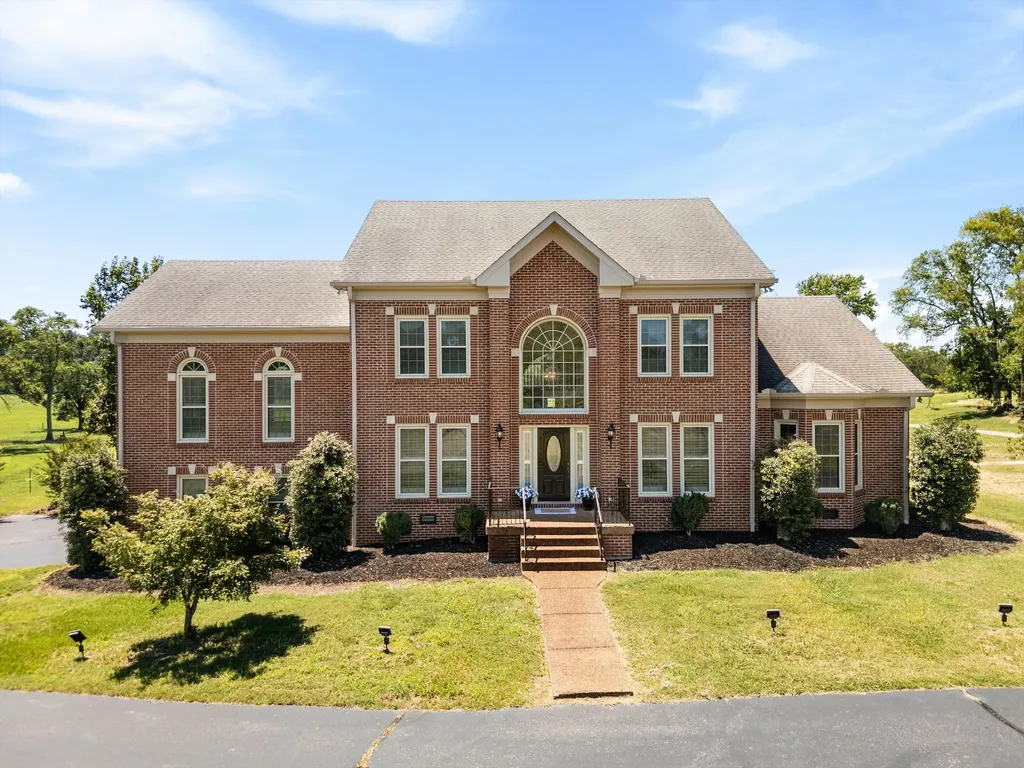 2132 Neelys Bend Road Madison TN 37115