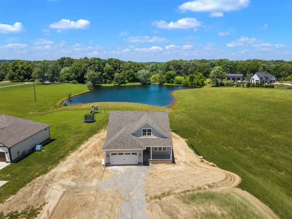 1171 Abiff Road Bon Aqua TN 37025
