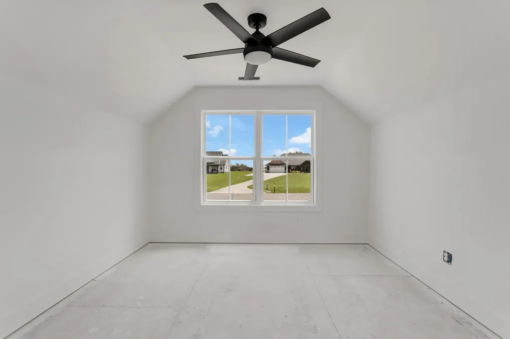 1171 Abiff Road Bon Aqua TN 37025