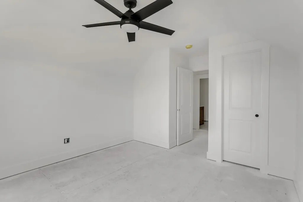 1171 Abiff Road Bon Aqua TN 37025