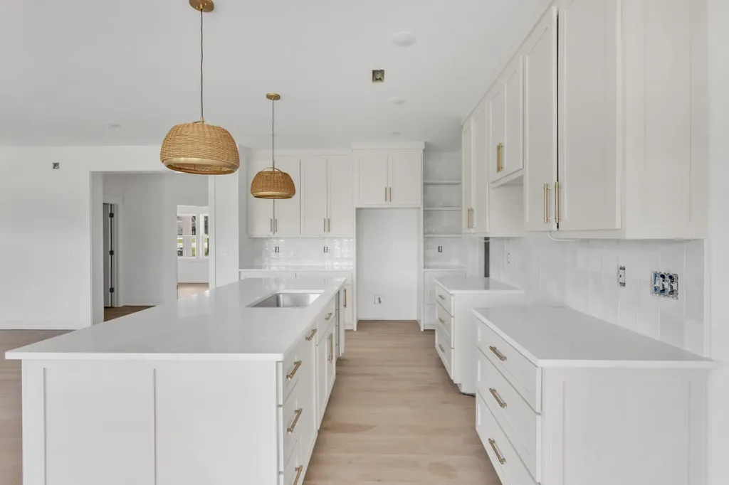 1171 Abiff Road Bon Aqua TN 37025