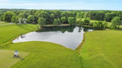 1171 Abiff Road Bon Aqua TN 37025
