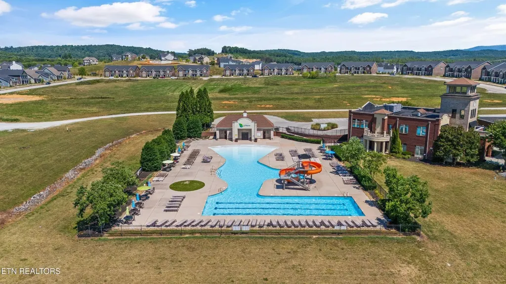104 Duncanberry Court Oak Ridge TN 37830