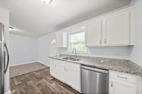 94 Saratoga Drive Clarksville TN 37042