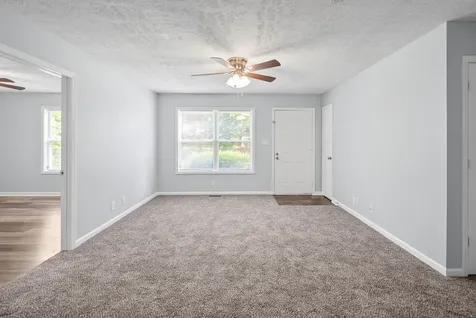 94 Saratoga Drive Clarksville TN 37042