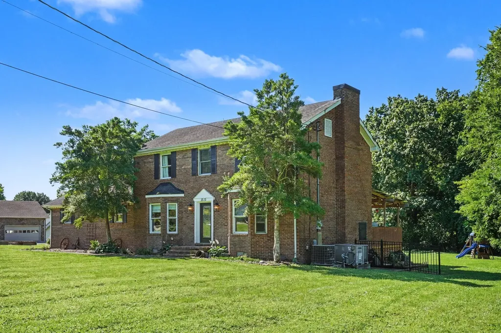 1515 Gina Lynn Drive Lewisburg TN 37091