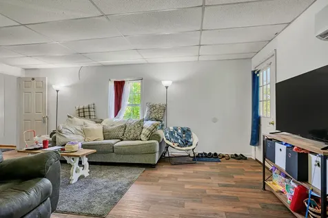 15030 Highway 49 Vanleer TN 37181