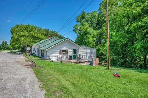 15030 Highway 49 Vanleer TN 37181