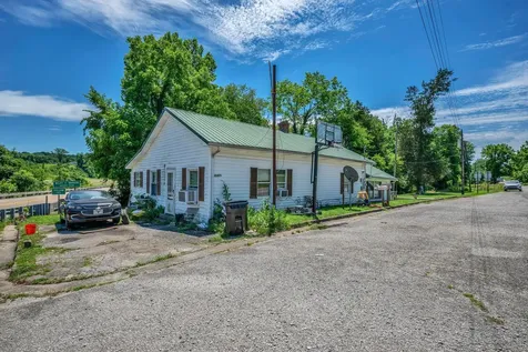 15030 Highway 49 Vanleer TN 37181