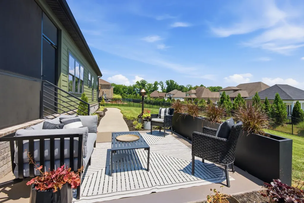 146 Seclusion Court Murfreesboro TN 37129