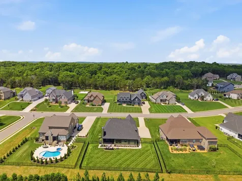 146 Seclusion Court Murfreesboro TN 37129