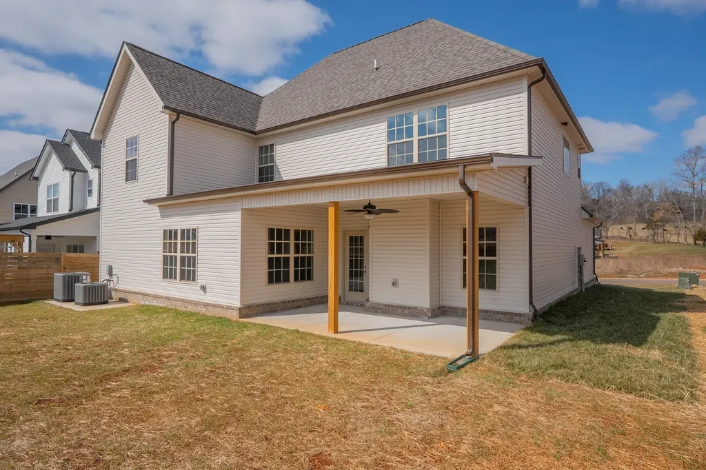 64 Sycamore Hill Clarksville TN 37042