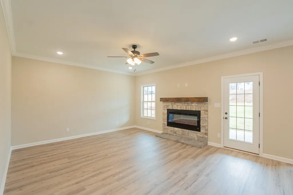 64 Sycamore Hill Clarksville TN 37042