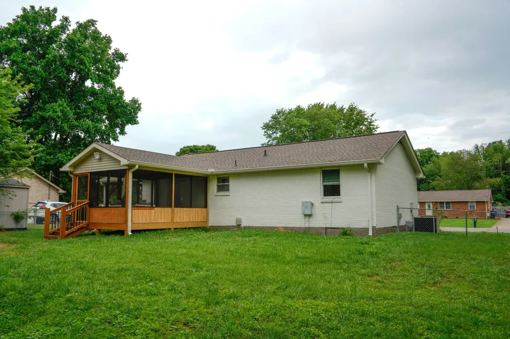 612 Wilkinson Lane White House TN 37188